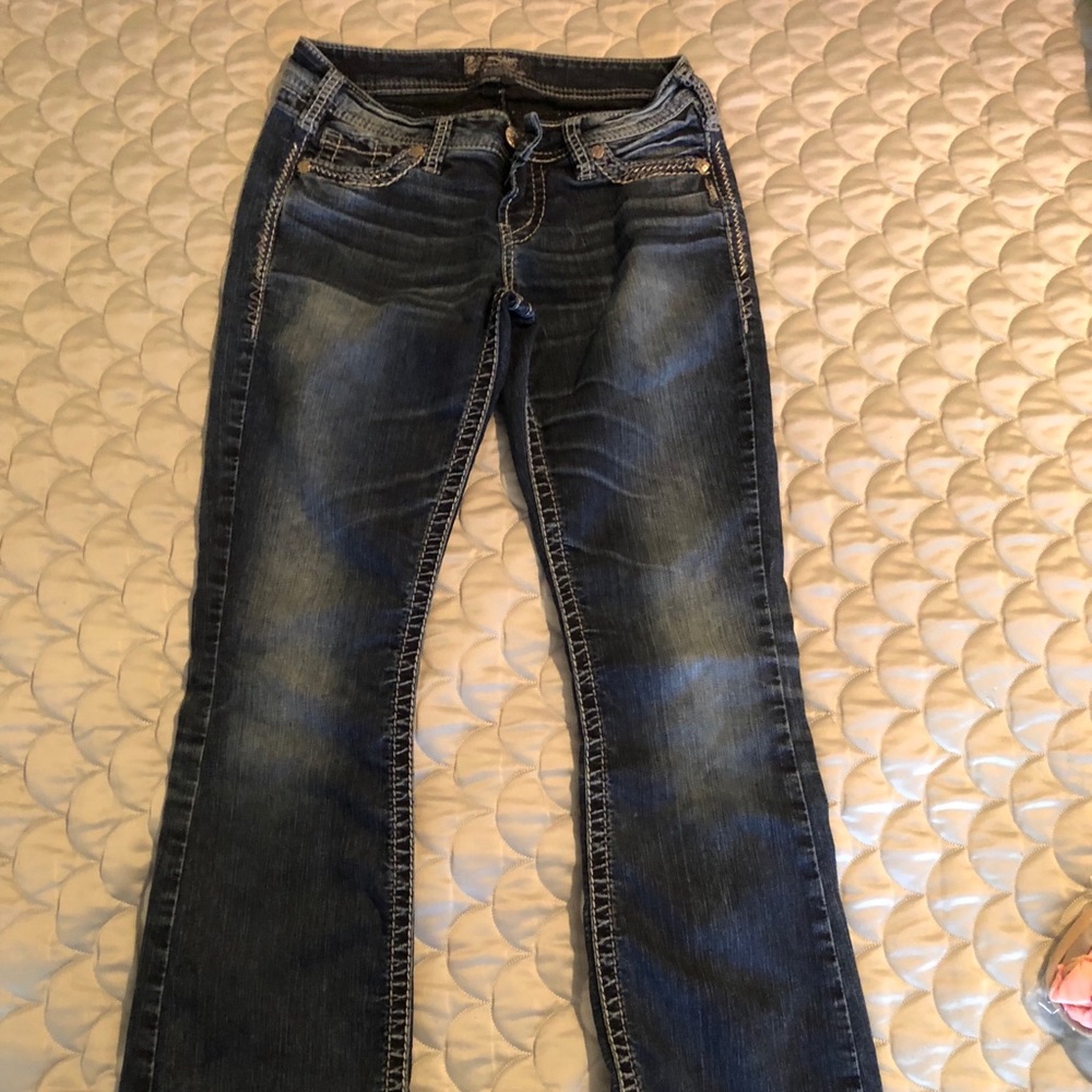 Silver jeans Suki bootcut. 26/33